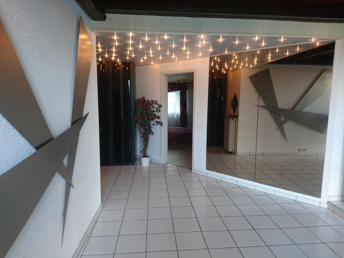 Fachwerkhaus In D 63667 Nidda Fuer 8 Bis 12 Personen Apartment Exterior photo