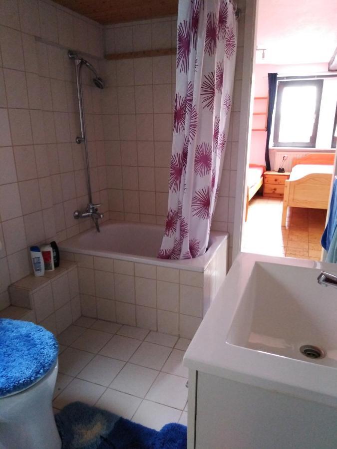 Fachwerkhaus In D 63667 Nidda Fuer 8 Bis 12 Personen Apartment Exterior photo